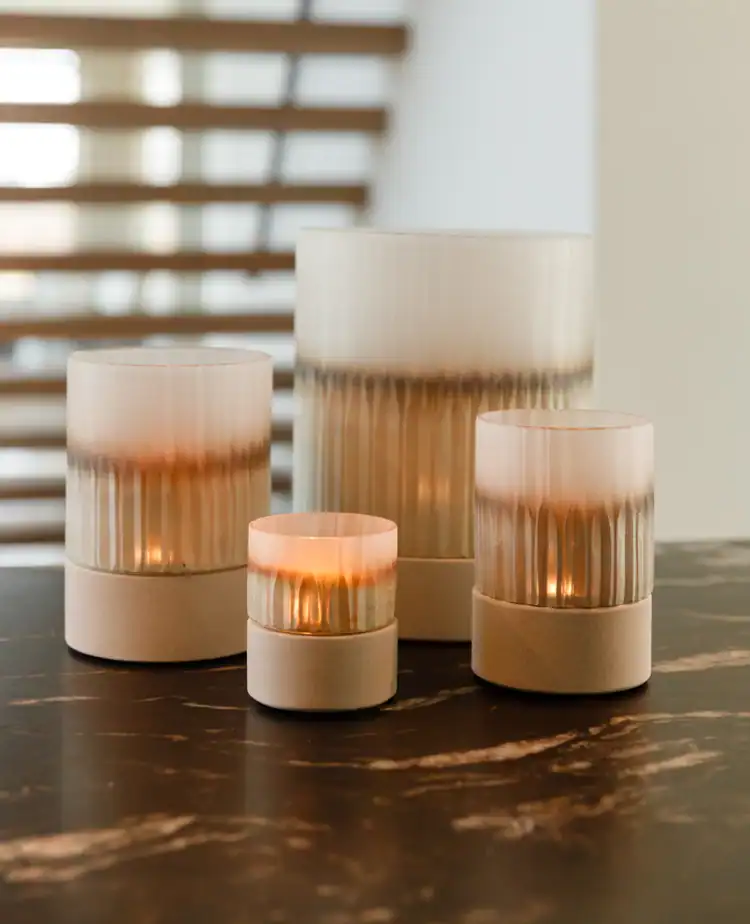 Bombyxx Oberina large