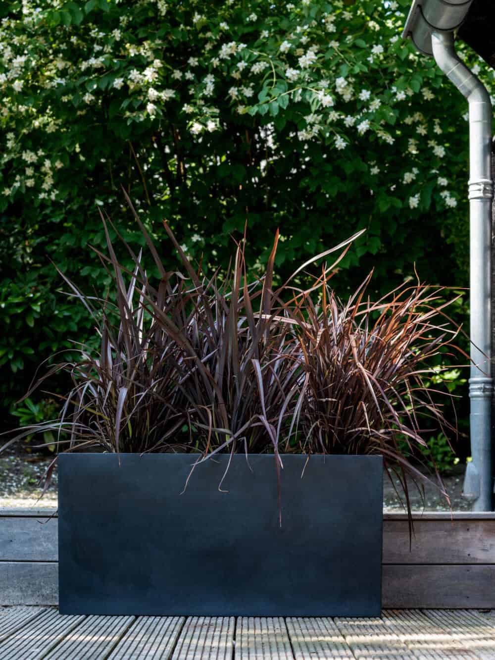 Bloempot outdoor zwart
