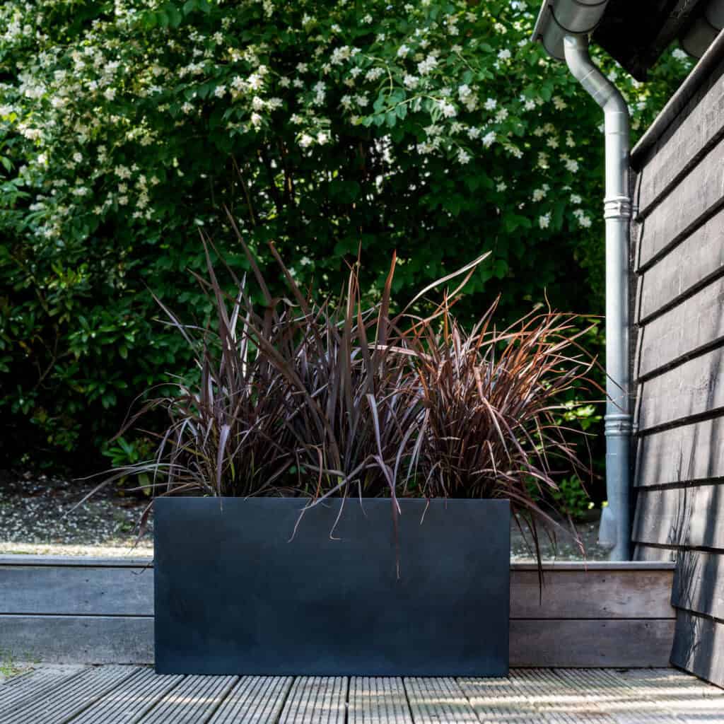 Bloempot outdoor zwart