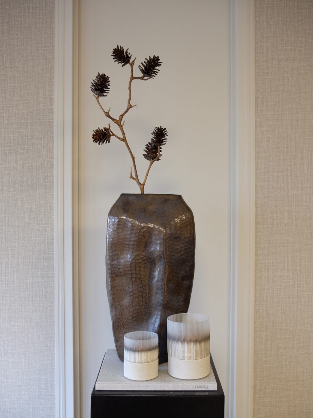 Kunsttak dennenappel 80 cm