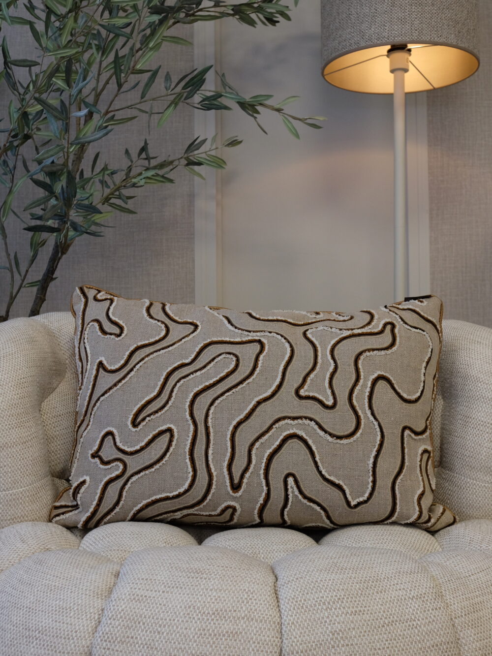 Luxe Duran sierkussen River 65 x 45 cm