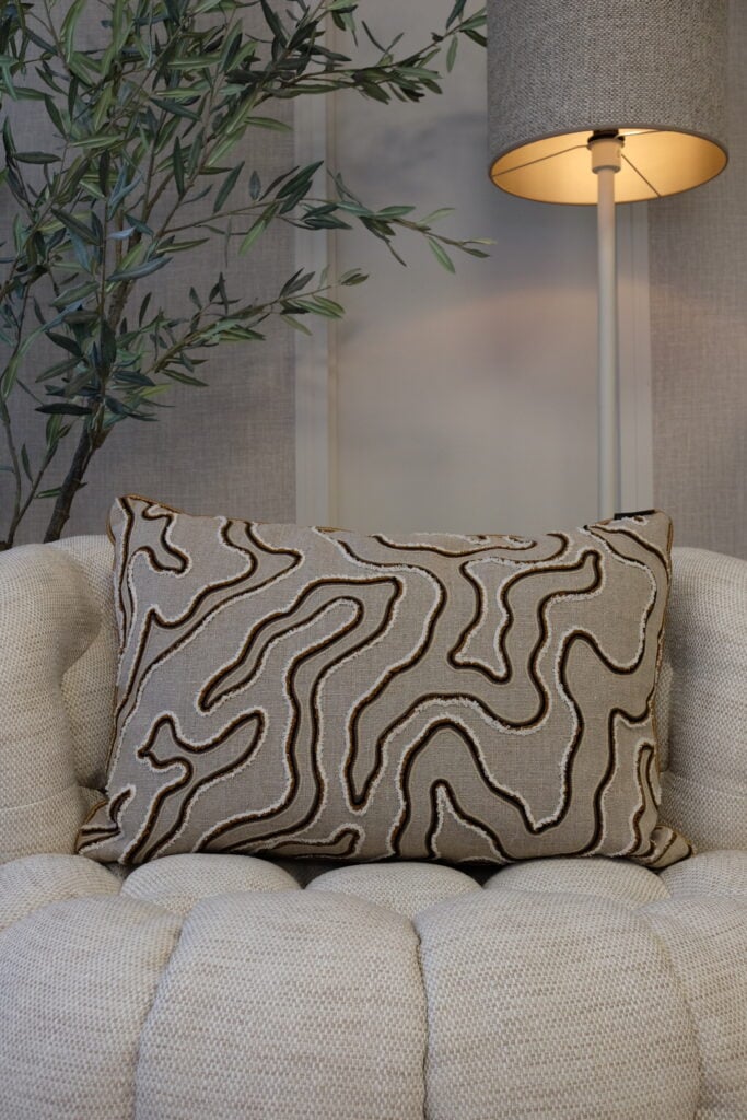 Luxe Duran sierkussen River 65 x 45 cm