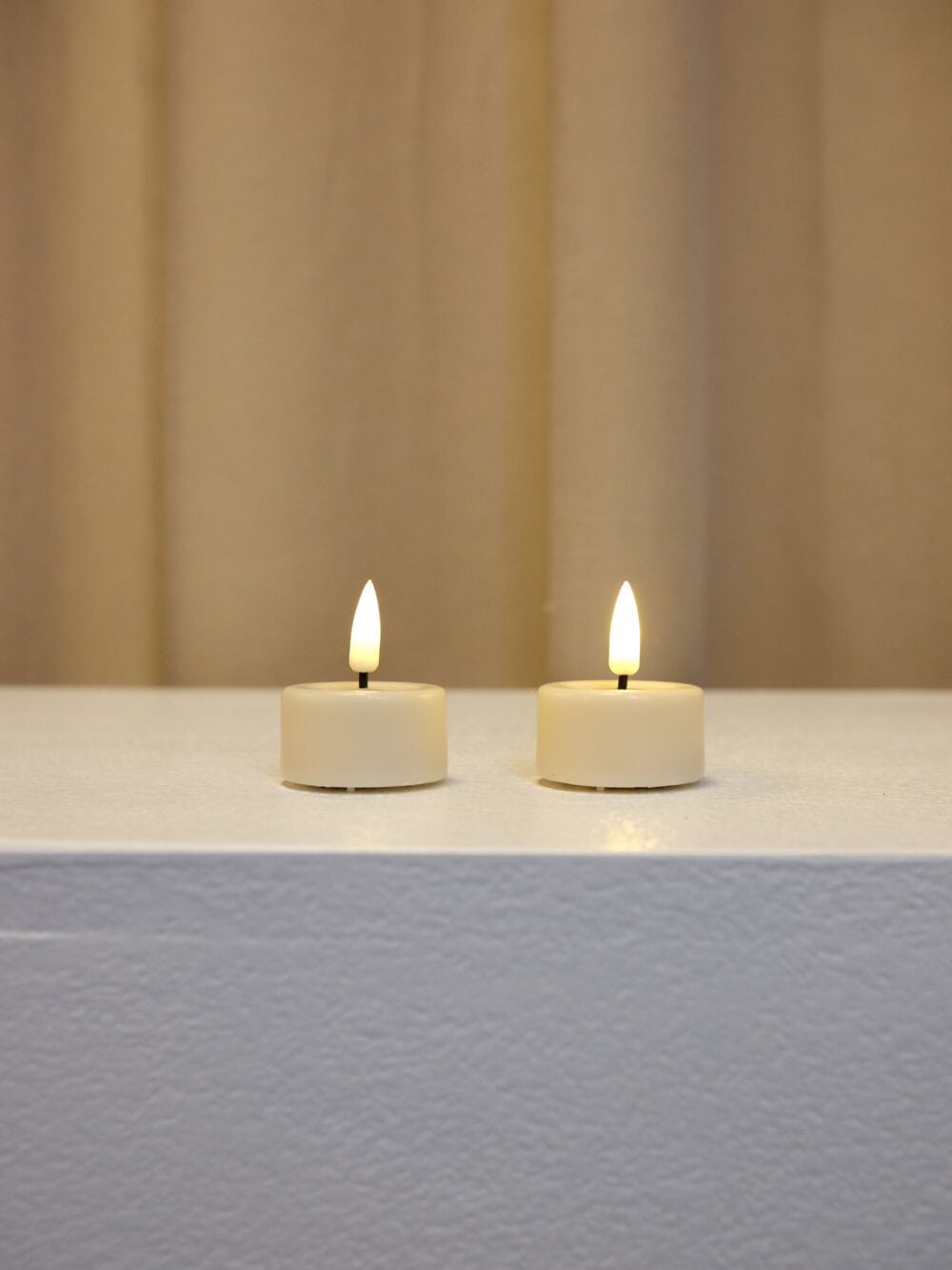 Led kunstkaars beige theelicht 4 x 4,5 cm
