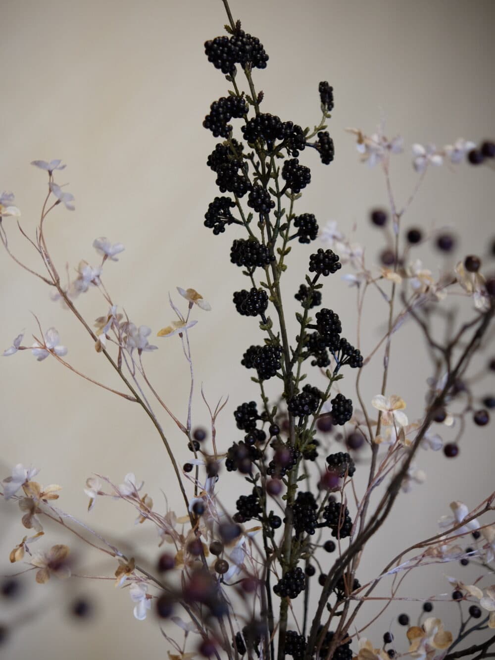 Zijden boeket Silk-ka midnight berry