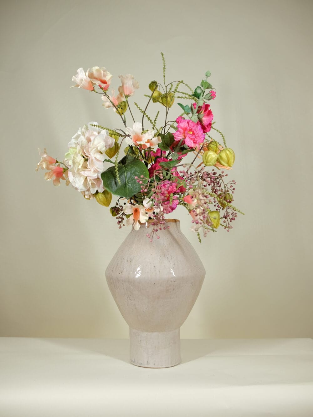 cozy pastel zijden bloemen boeket