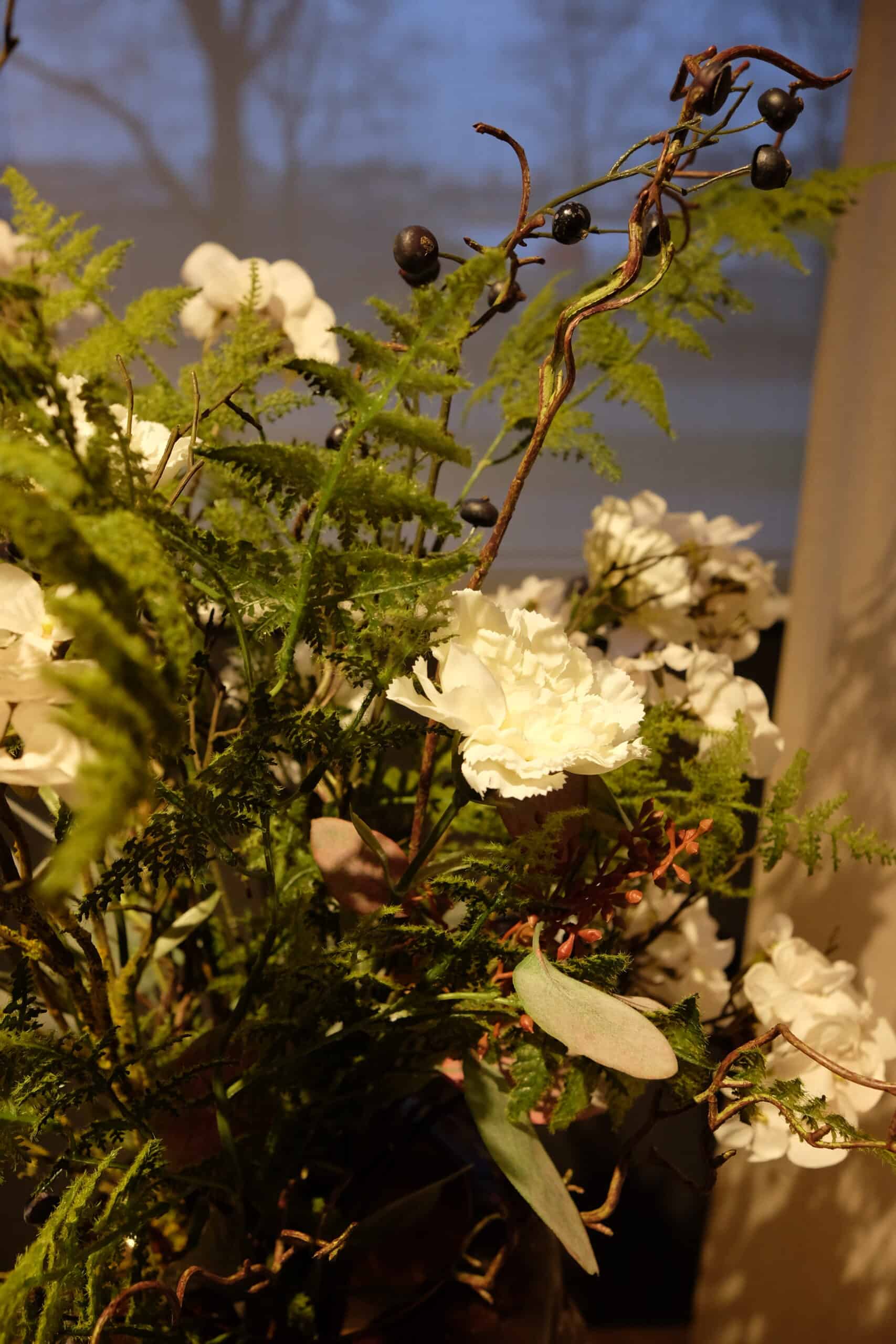 Luxe Zijden kerstboeket White Christmas Luxe Zijden kerstboeket White Christmas