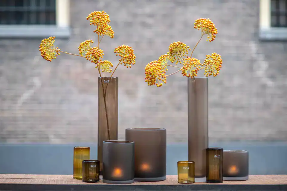 DutZ Cilinder Vaas Topaz Transparant Bruin: luxe design met tijdloze uitstraling