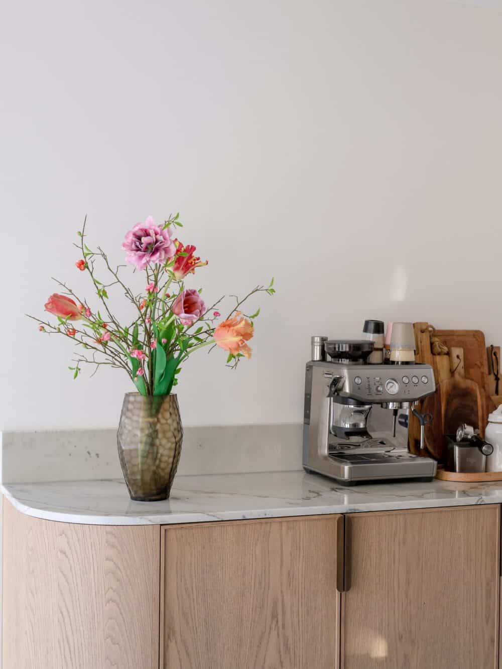 Kunst tulpenboeket Violet royaal