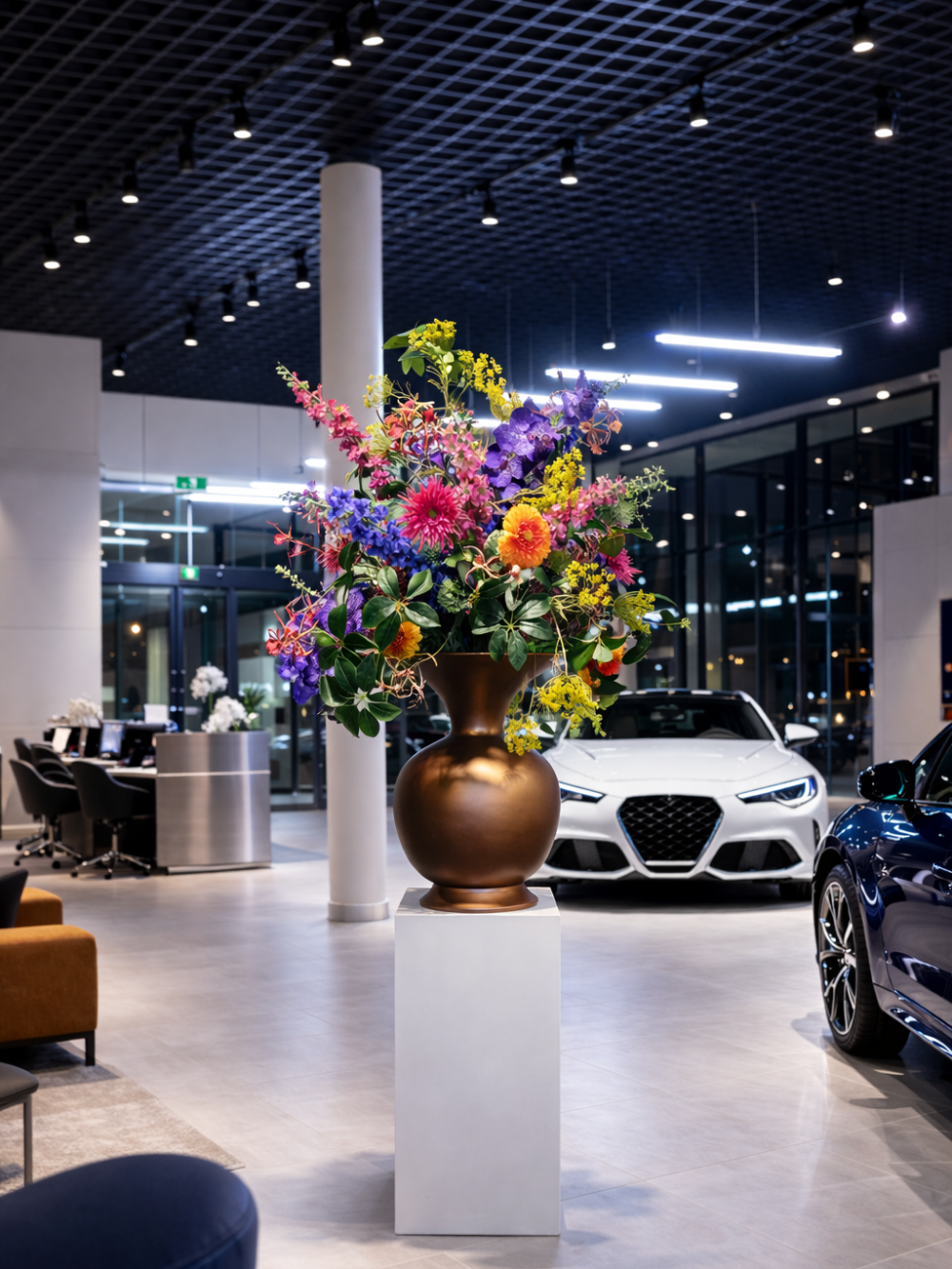 Groot Luxe Bloemstuk in Pot Brons Bont Bloemstuk