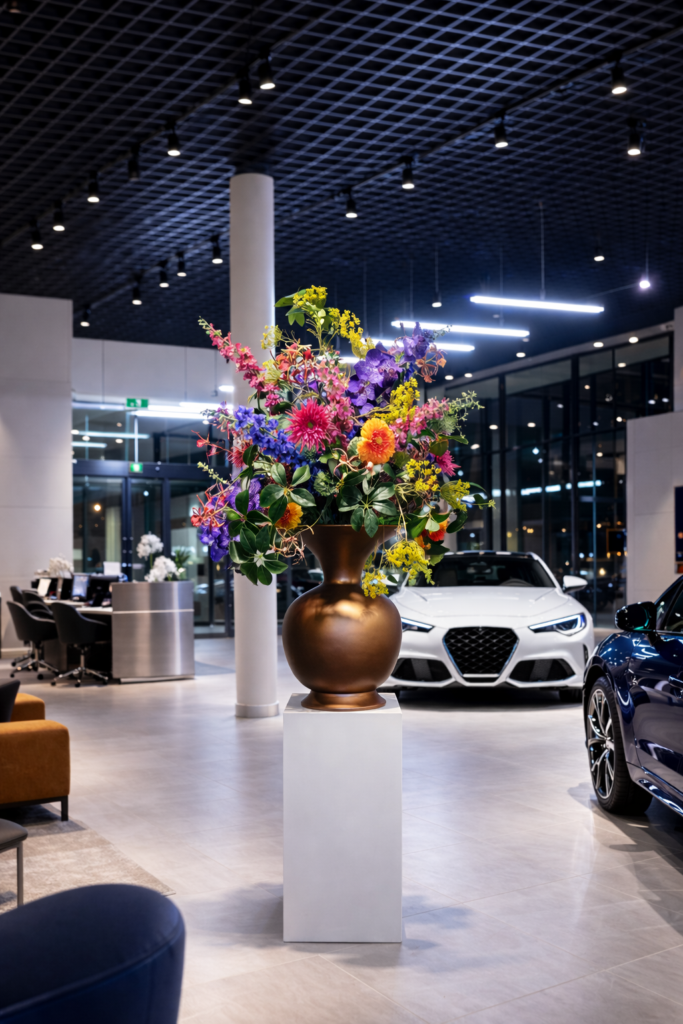 Groot Luxe Bloemstuk in Pot Brons Bont Bloemstuk