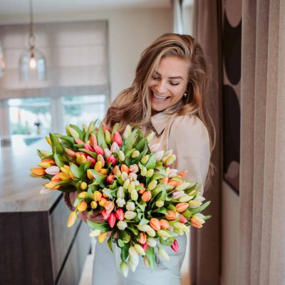 Sophie met tulpen